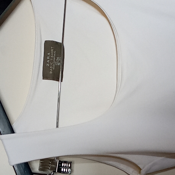 Zara basic tank top - Picture 3 of 8